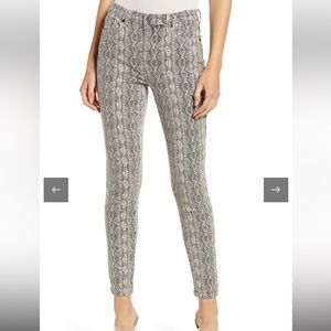 BlankNYC snake skin jean pants size 24